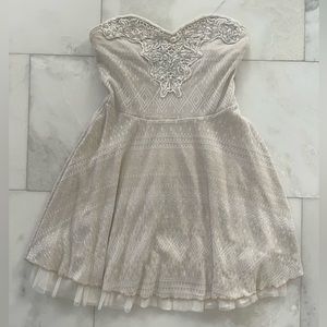 ✨ SOLD ✨ SA Davina Claire Free People Dress